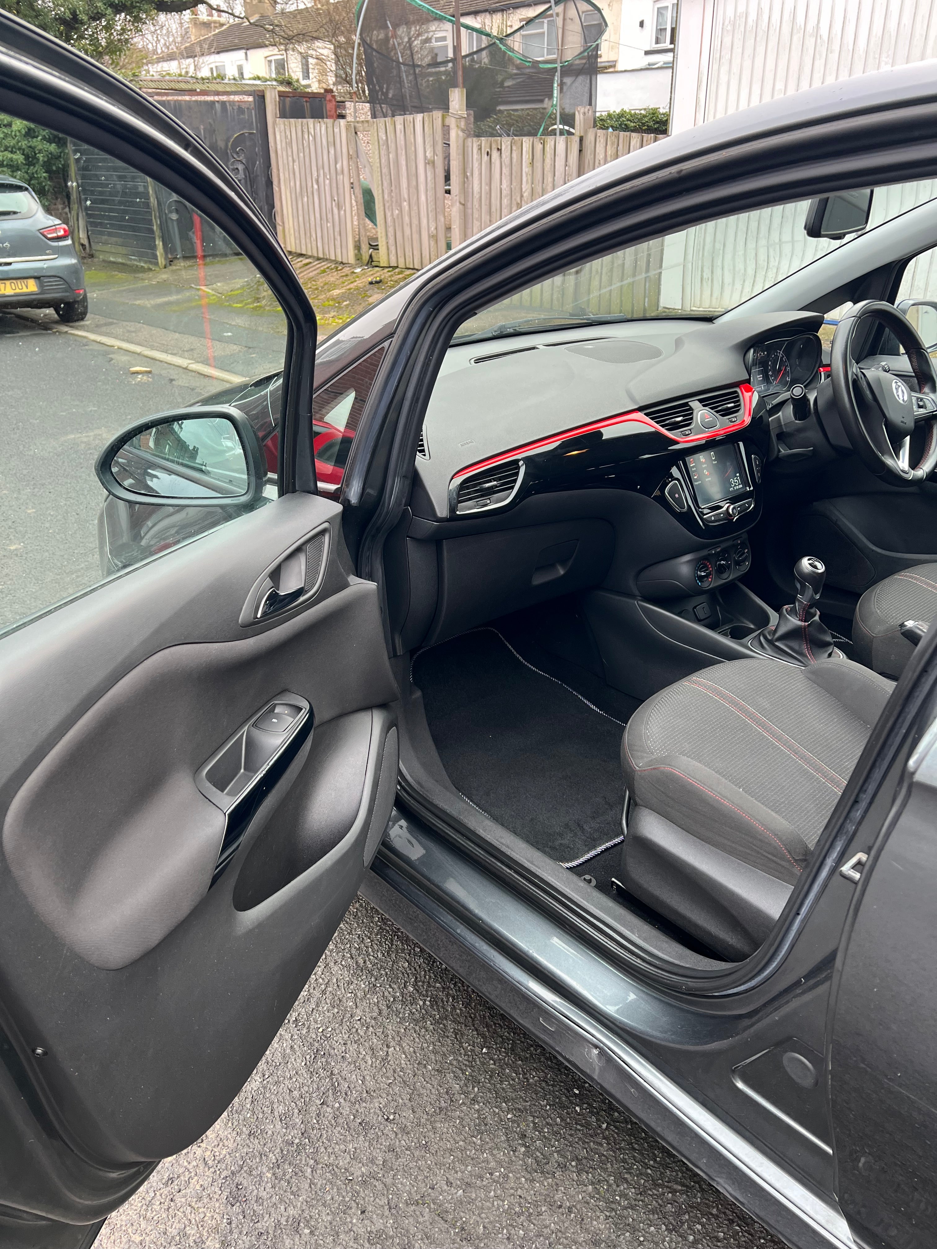 2017 Corsa