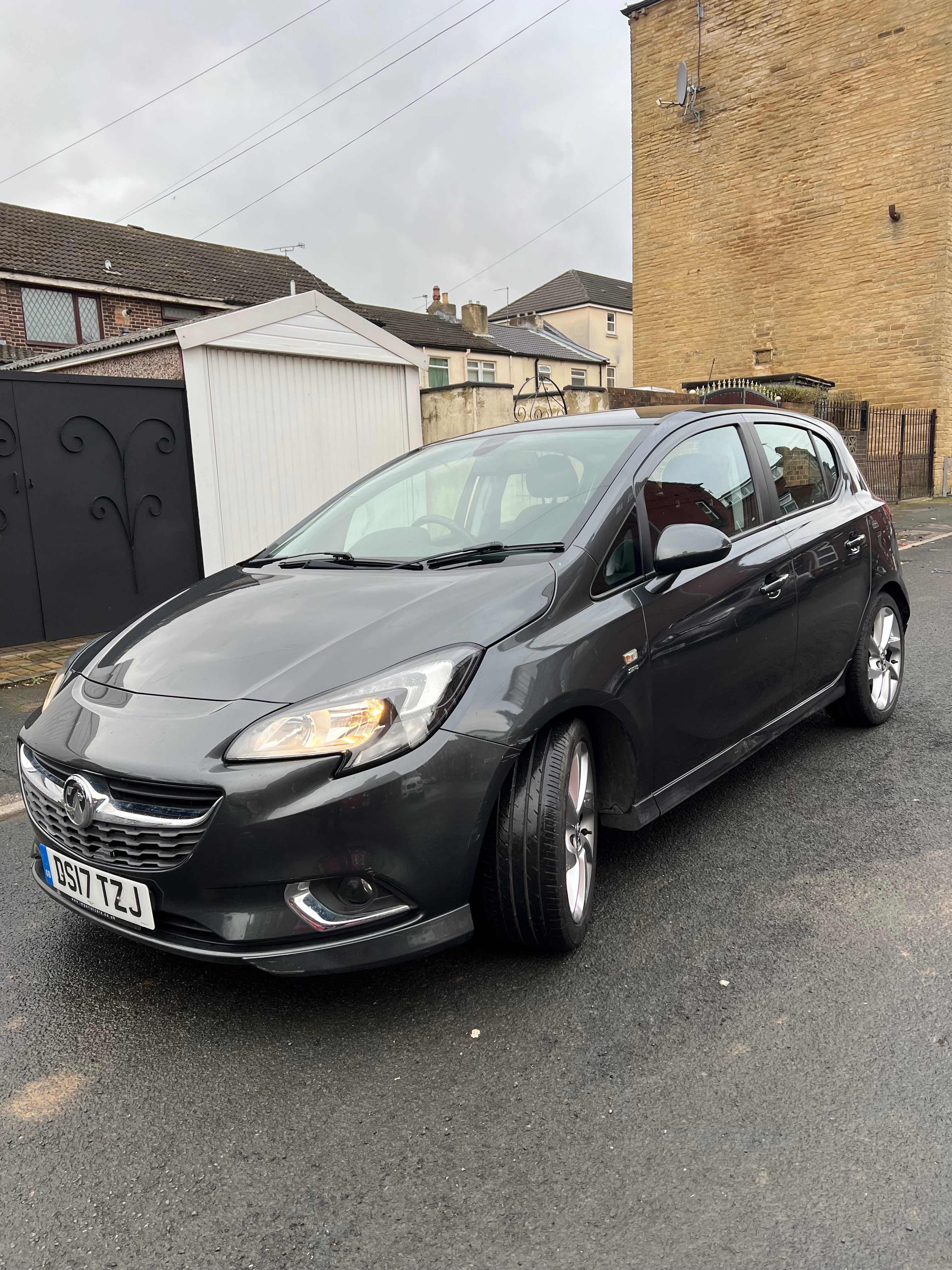 2017 Corsa